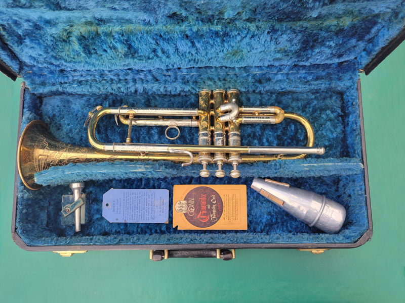Conn NY Symphony Trumpet in Case
